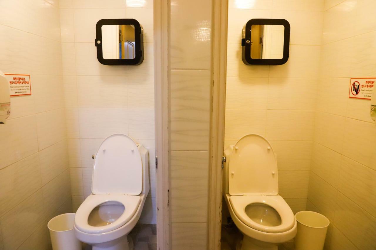 Busan Sukbak Dot Com Guesthouse מראה חיצוני תמונה